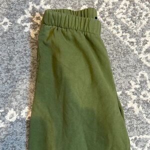 brady melville olive sweatpants